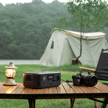 Booked Builders RIVER 3 Portable Power Station