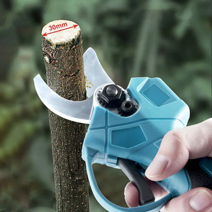 Premium Telescoping Electric Chainsaw & Shears – 2-in-1 Cordless Tree Trimmer with Adjustable Pole for High Branch Cutting